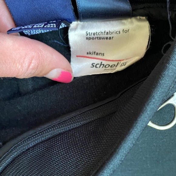 Eddie Bauer Women's Classic Black Stirrup Pants - Picture 3 of 9